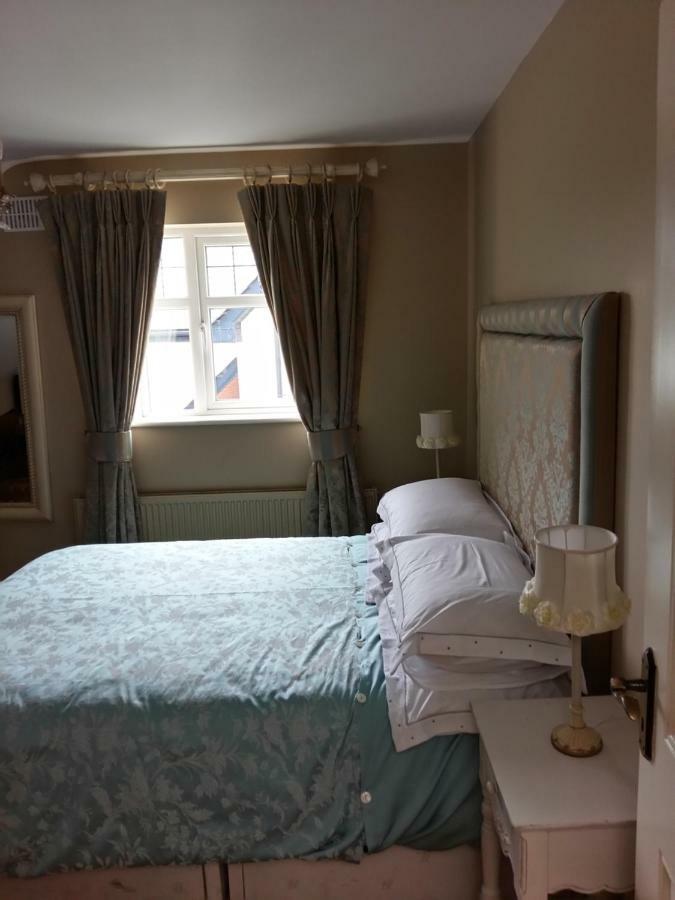 Lir B&B Multyfarnham Экстерьер фото