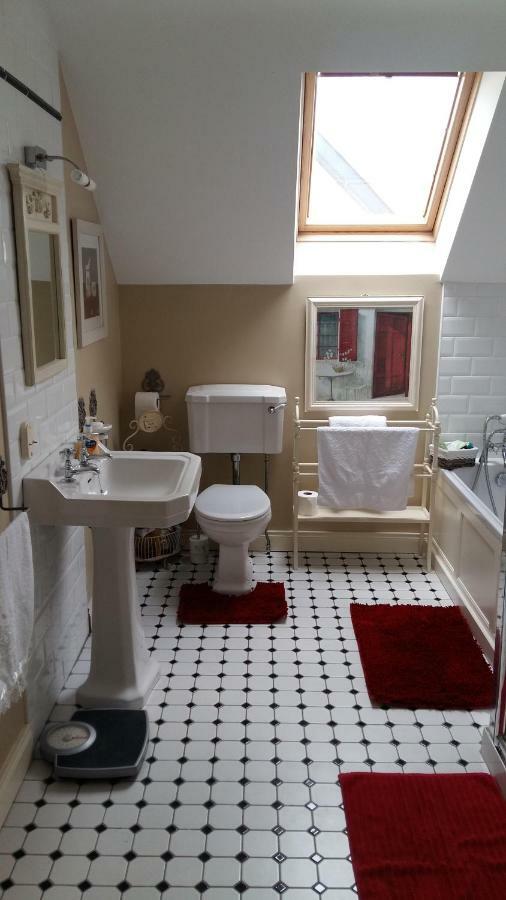Lir B&B Multyfarnham Экстерьер фото